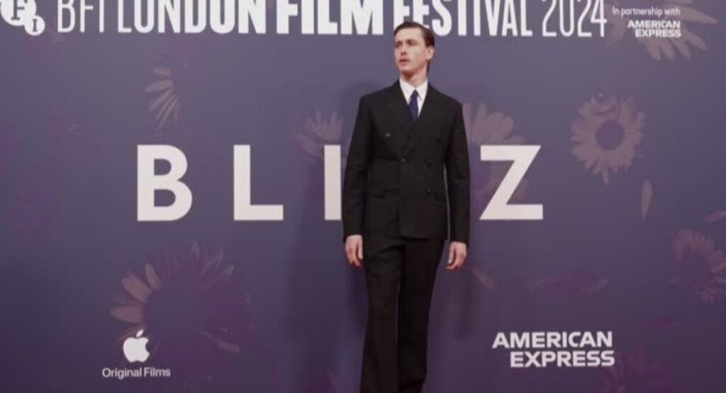 Harris Dickinson Biography