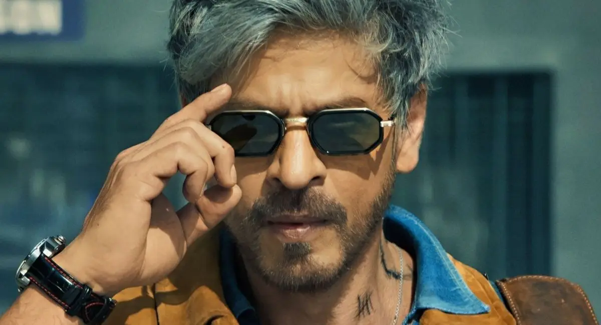 Shah Rukh Khan Biography: The Inspiring Journey of Bollywood's King